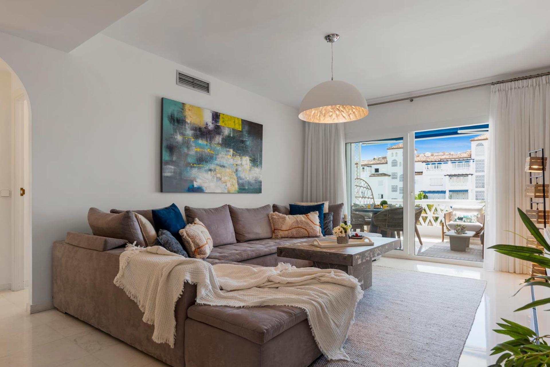 Moderno Y Luminoso Apartamento En Las Gaviotas- Puerto Banus Appartement Marbella Buitenkant foto