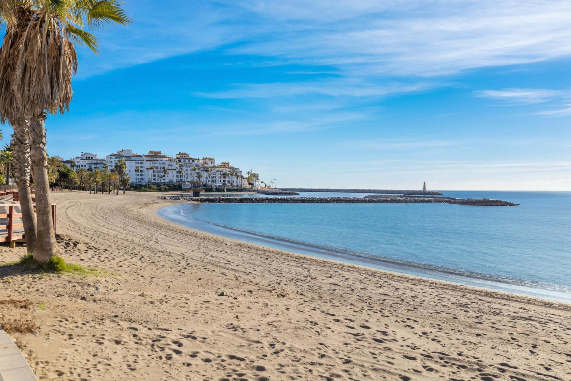 Moderno Y Luminoso Apartamento En Las Gaviotas- Puerto Banus Appartement Marbella Buitenkant foto