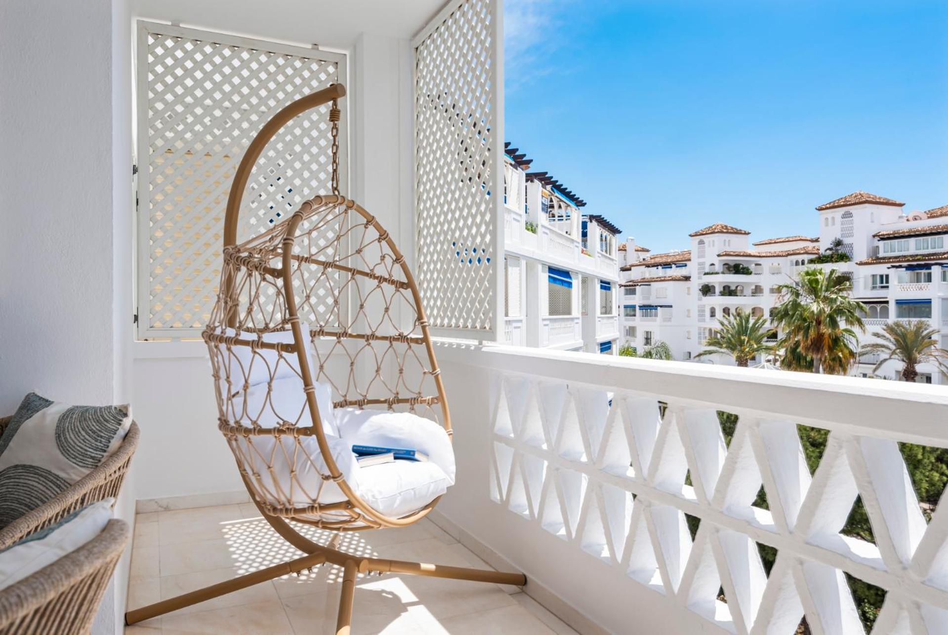 Moderno Y Luminoso Apartamento En Las Gaviotas- Puerto Banus Appartement Marbella Buitenkant foto