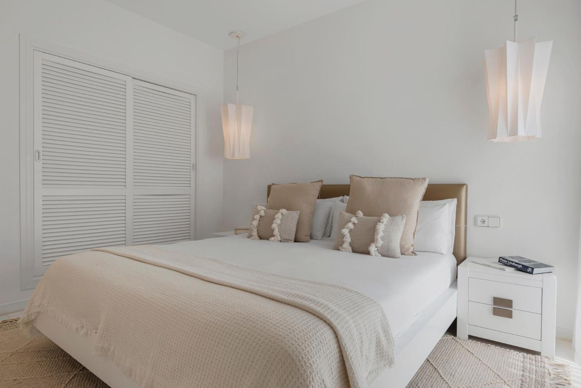 Moderno Y Luminoso Apartamento En Las Gaviotas- Puerto Banus Appartement Marbella Buitenkant foto