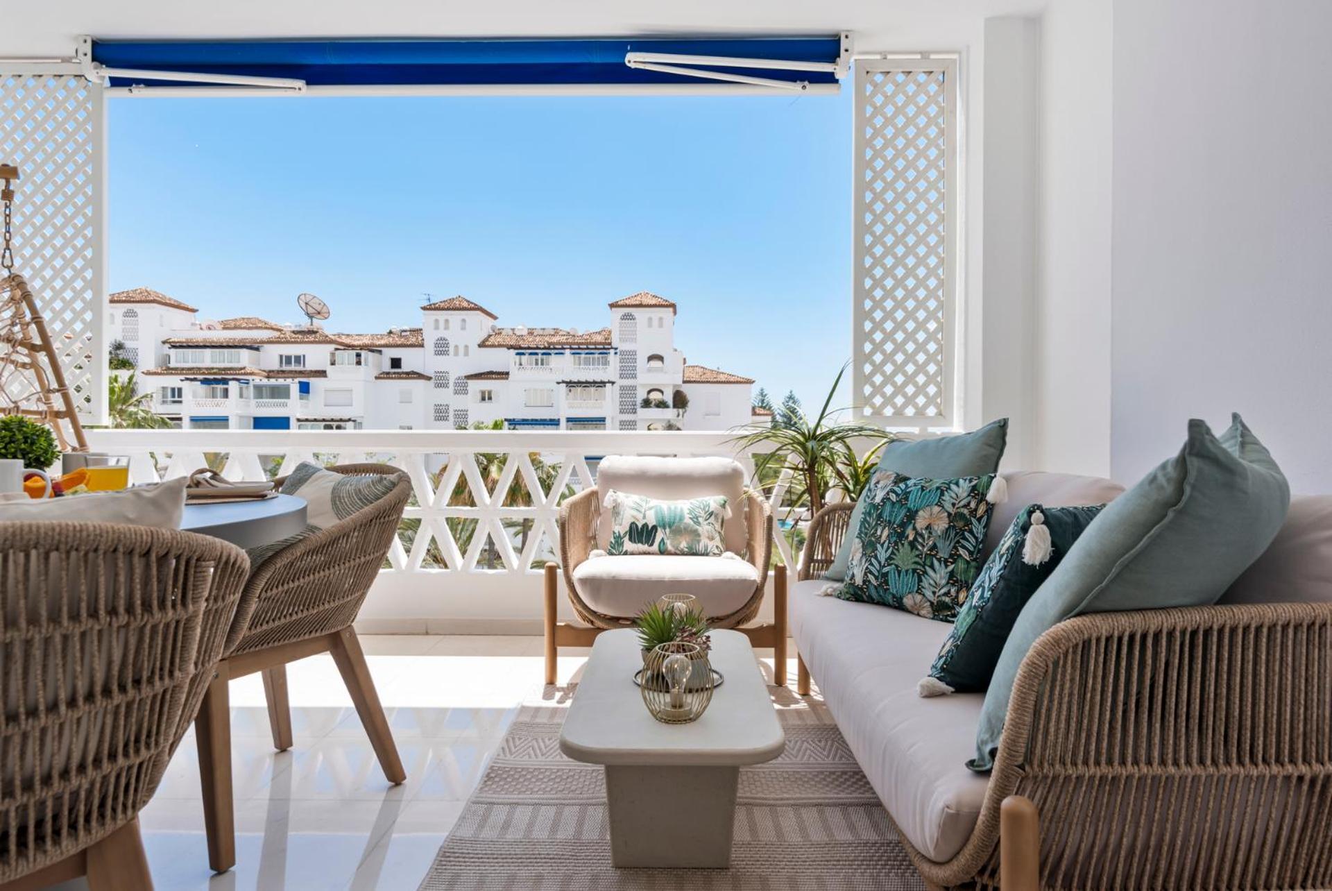 Moderno Y Luminoso Apartamento En Las Gaviotas- Puerto Banus Appartement Marbella Buitenkant foto