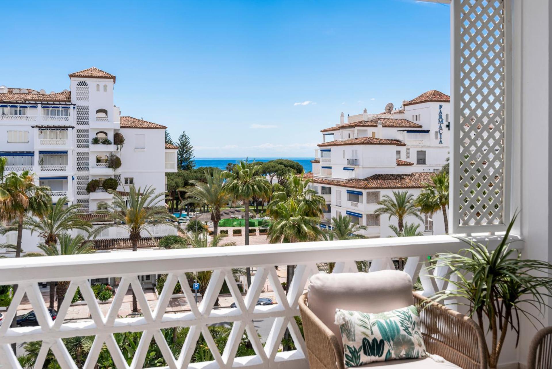 Moderno Y Luminoso Apartamento En Las Gaviotas- Puerto Banus Appartement Marbella Buitenkant foto